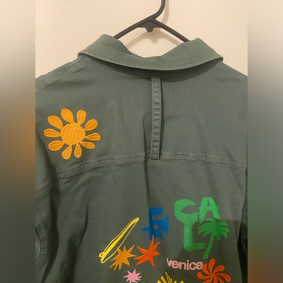 Electric&rose Chore Jacket
Cali Graphic - Picture 4 of 13